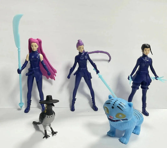 KPop Demon Hunters Figures – Rumi, Mira, Zoey &amp; Tiger PVC Collectibles